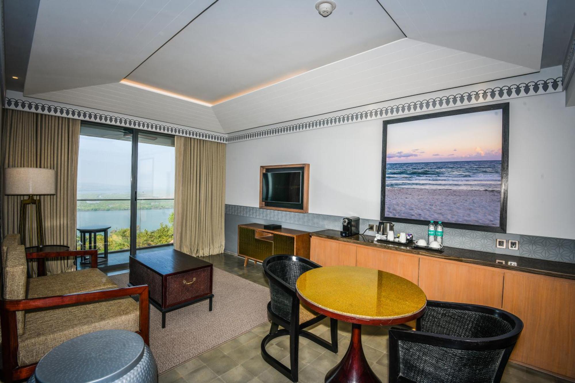 Hotel Doubletree By Hilton Goa - Panaji Zewnętrze zdjęcie