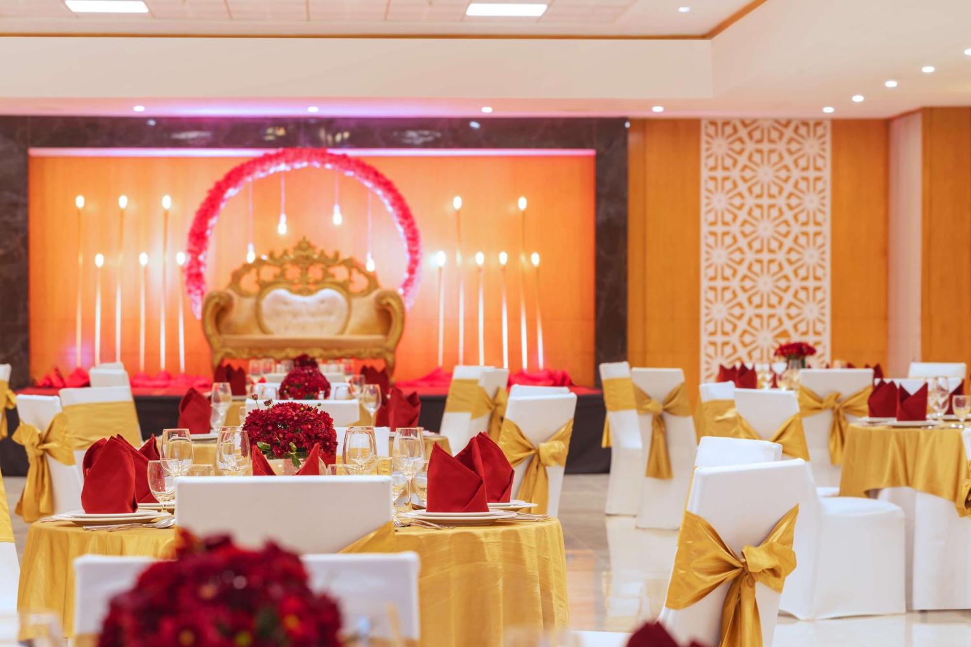 Hotel Doubletree By Hilton Goa - Panaji Zewnętrze zdjęcie