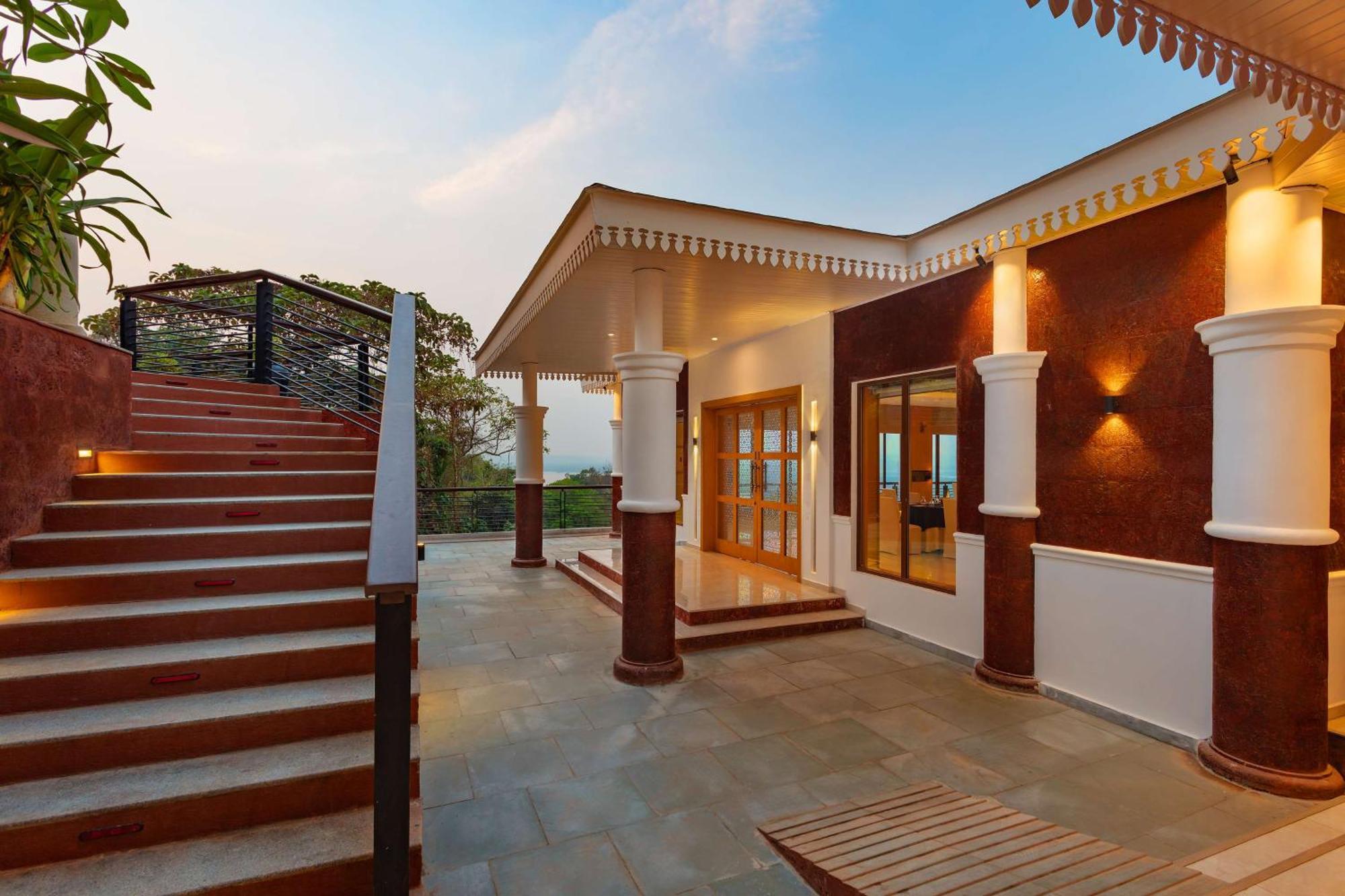 Hotel Doubletree By Hilton Goa - Panaji Zewnętrze zdjęcie