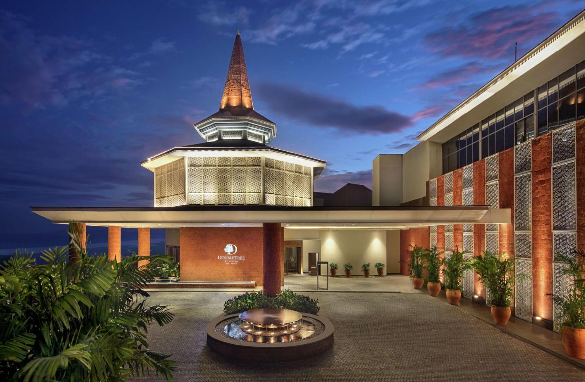 Hotel Doubletree By Hilton Goa - Panaji Zewnętrze zdjęcie